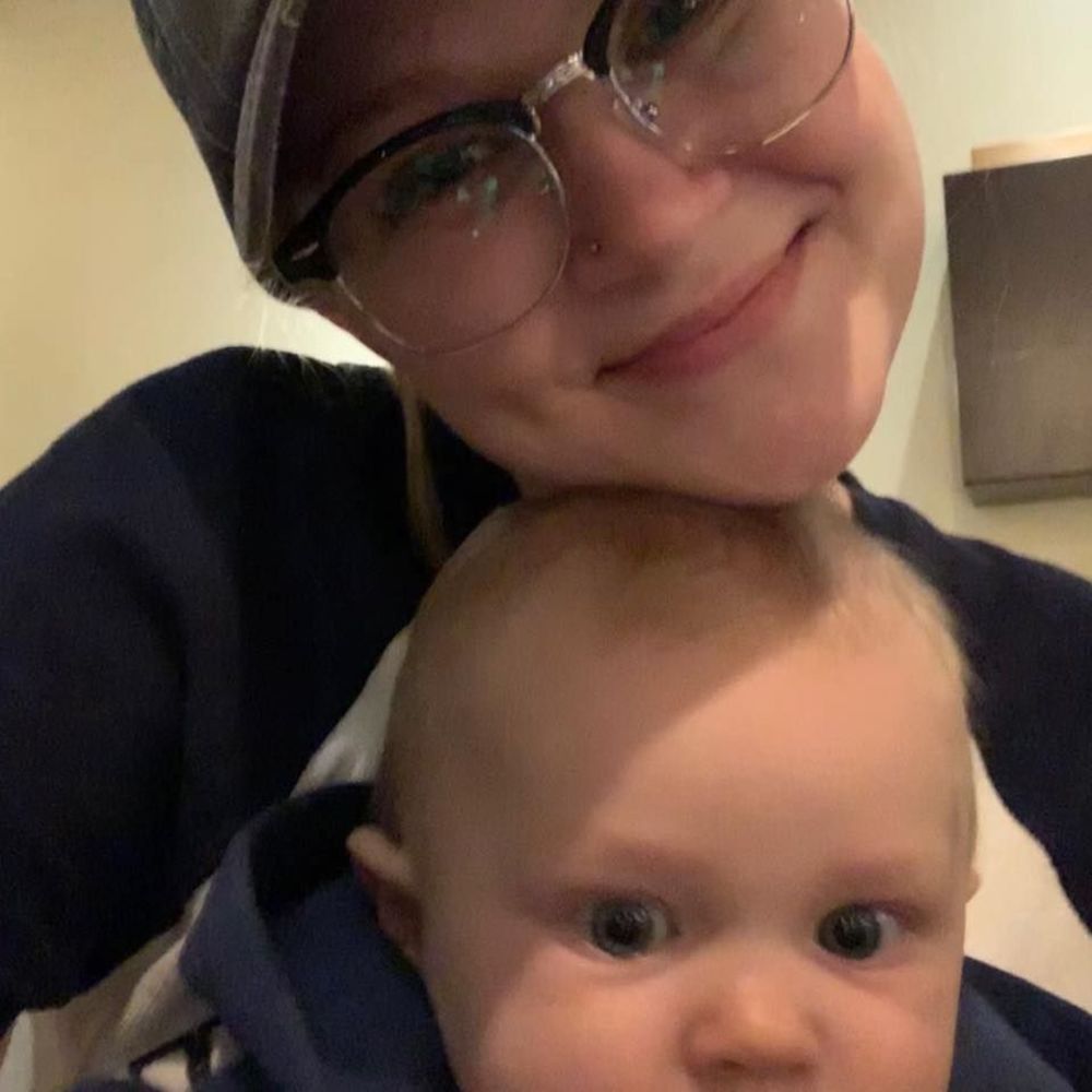 Meet your Posher, Molly